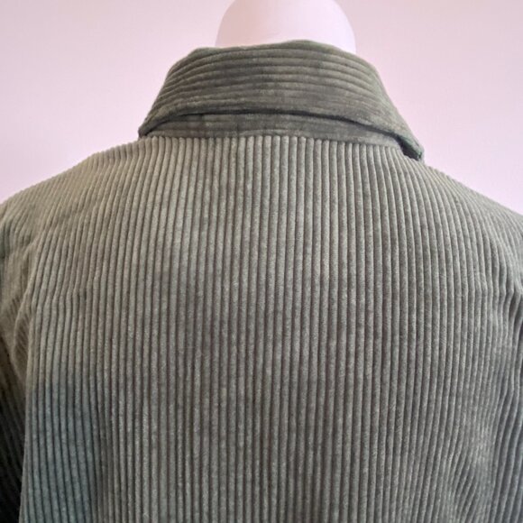 Women's Green Corduroy Long Sleeve Dress - Picture 9 of 10